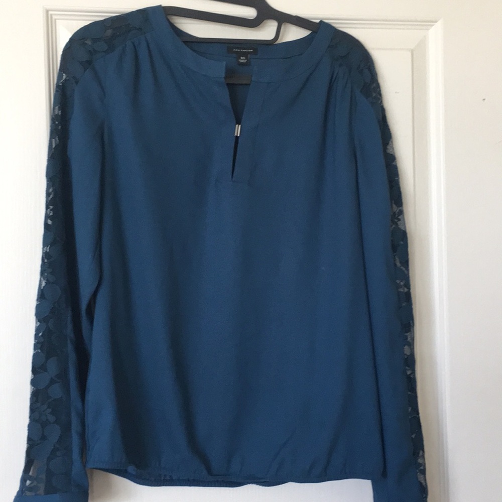 An Taylor top